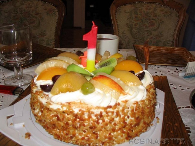 Moj pierwszy tort urodzinowy.<br />
My first birthday cake.<br />
Min forsta fodelsedagstarta.<br ...